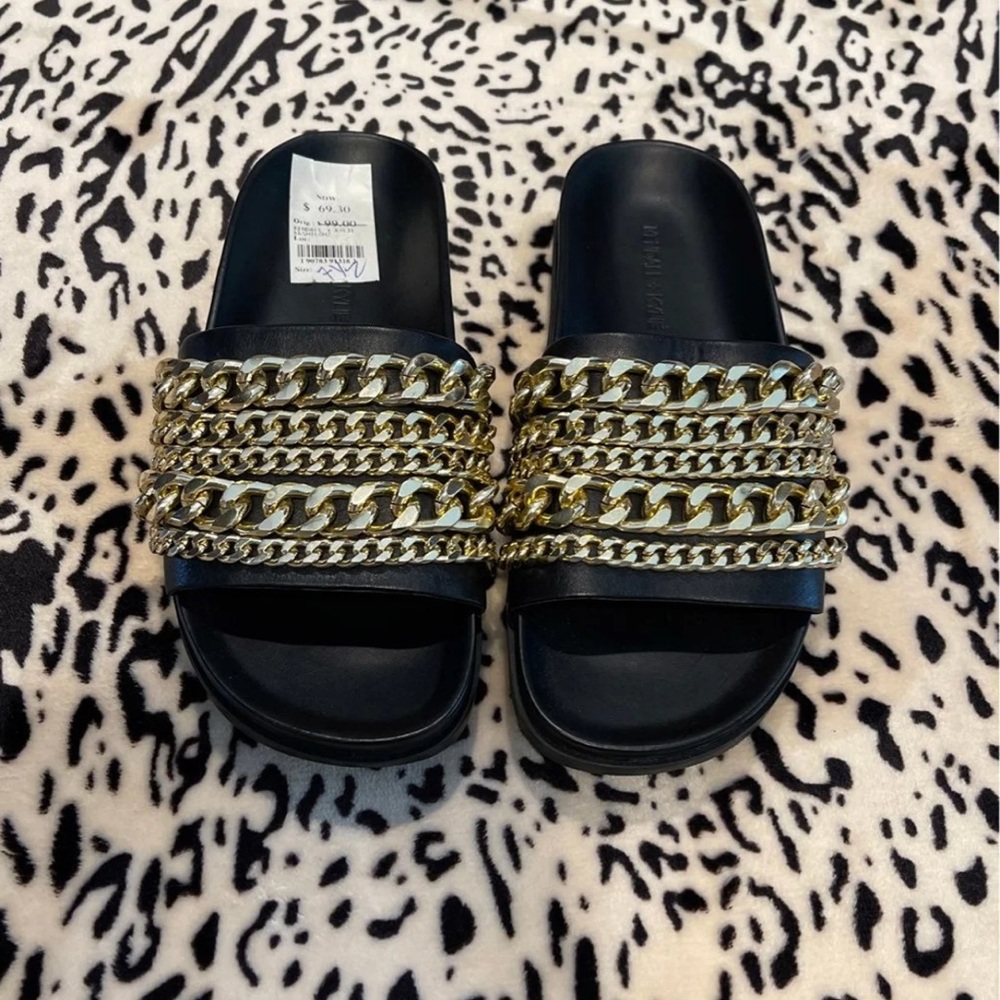 Kendall + Kylie